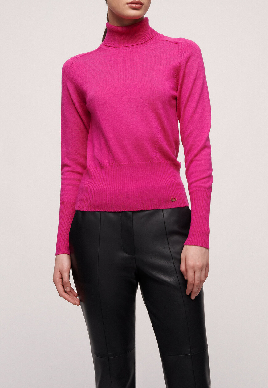 водолазка  Manos по акции