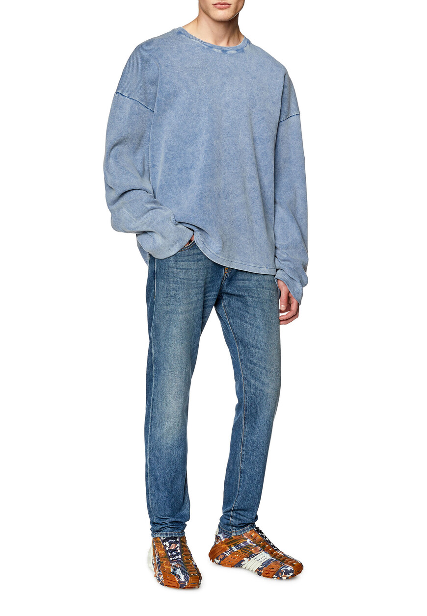 джинсы  A0355809F88 по акции