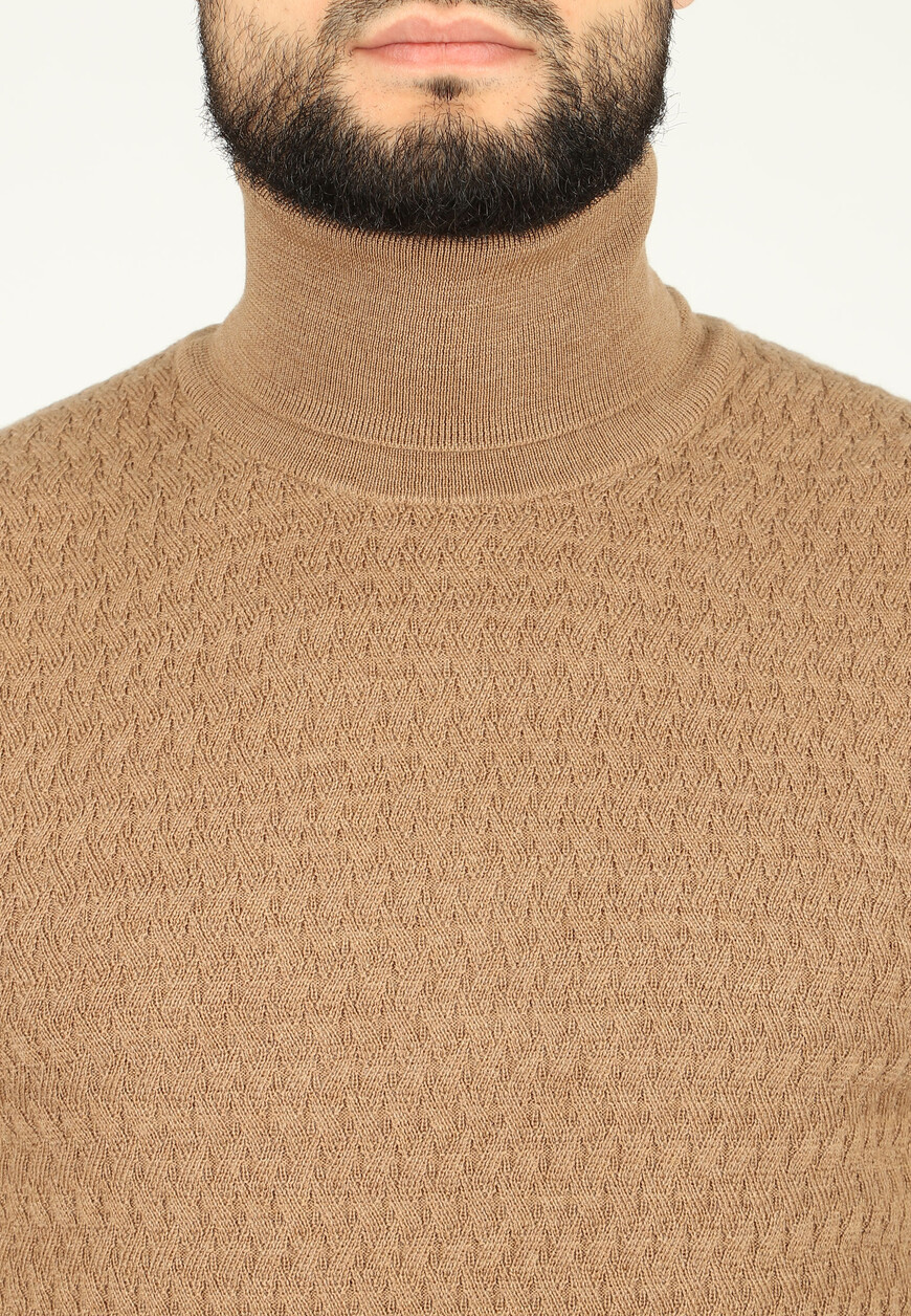 

Свитер Corneliani, Бежевый