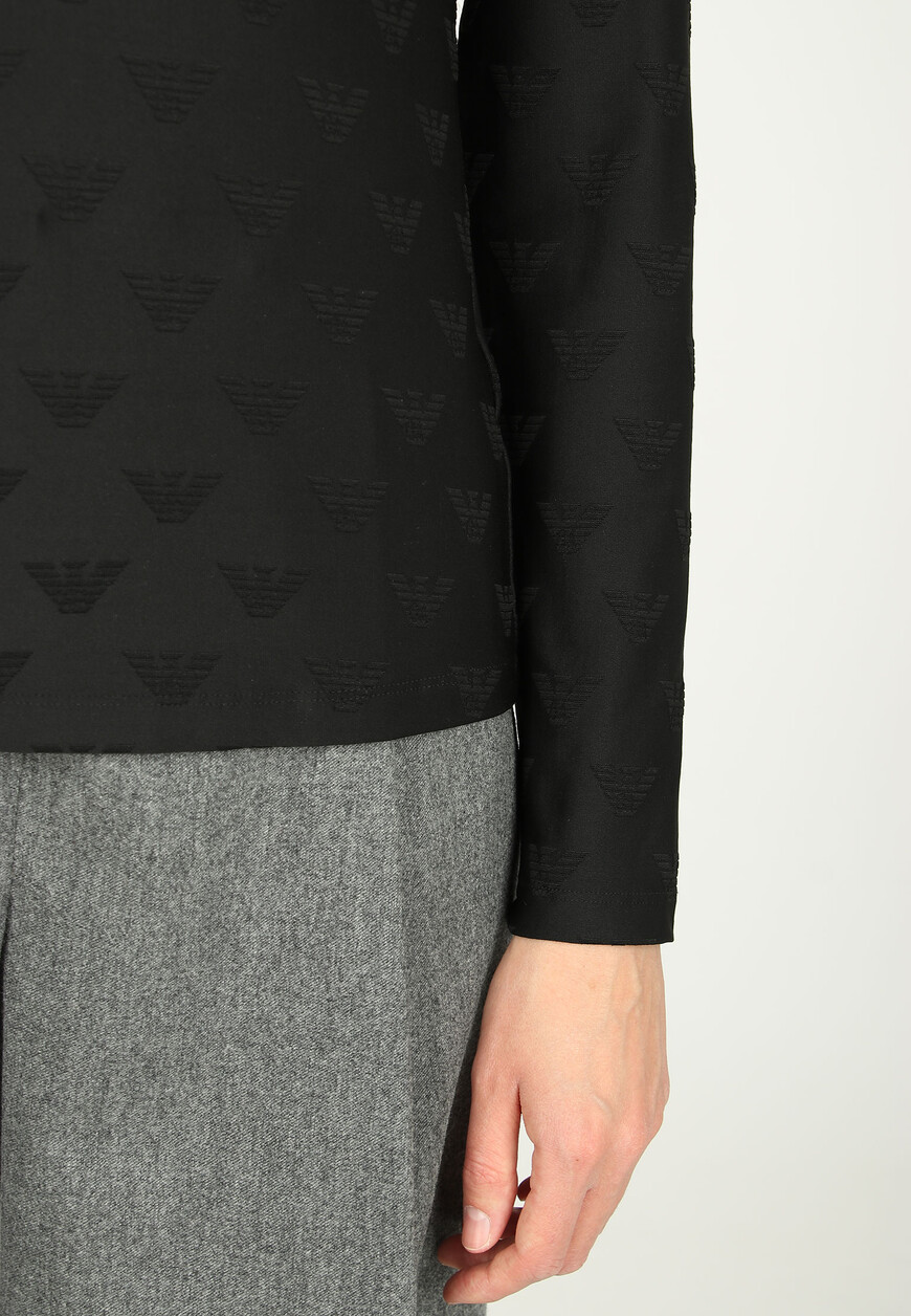 водолазка  8N2M9D2JHFZ на официальном сайте