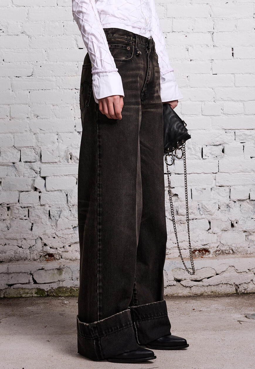 джинсы  R13WD081D131B со скидкой