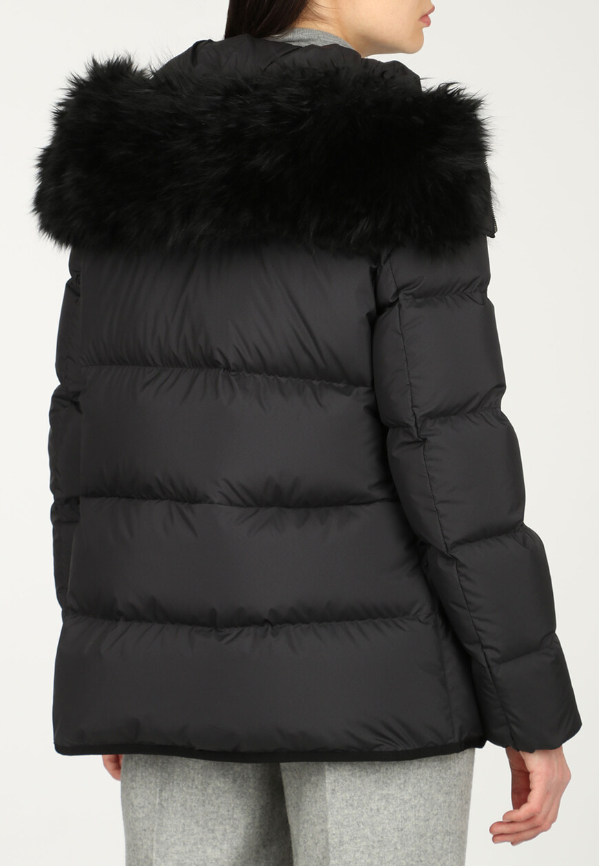 пуховик  1A00092 по акции