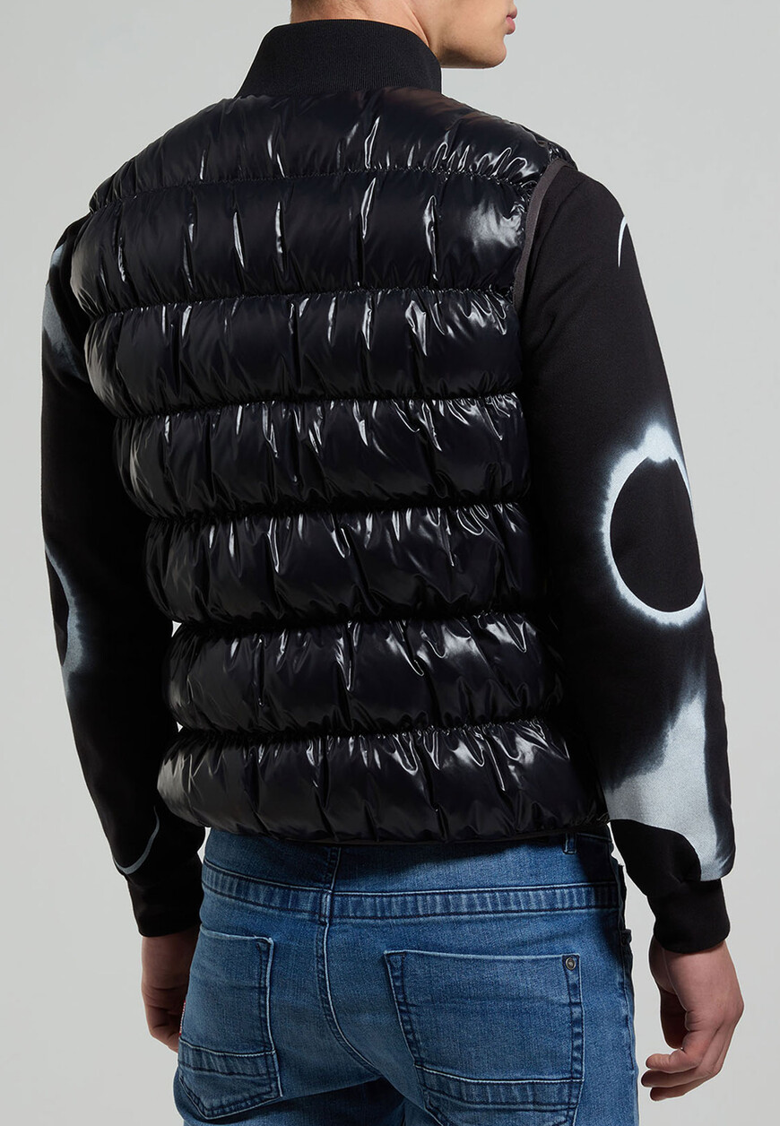 жилет  из италии вид сбоку