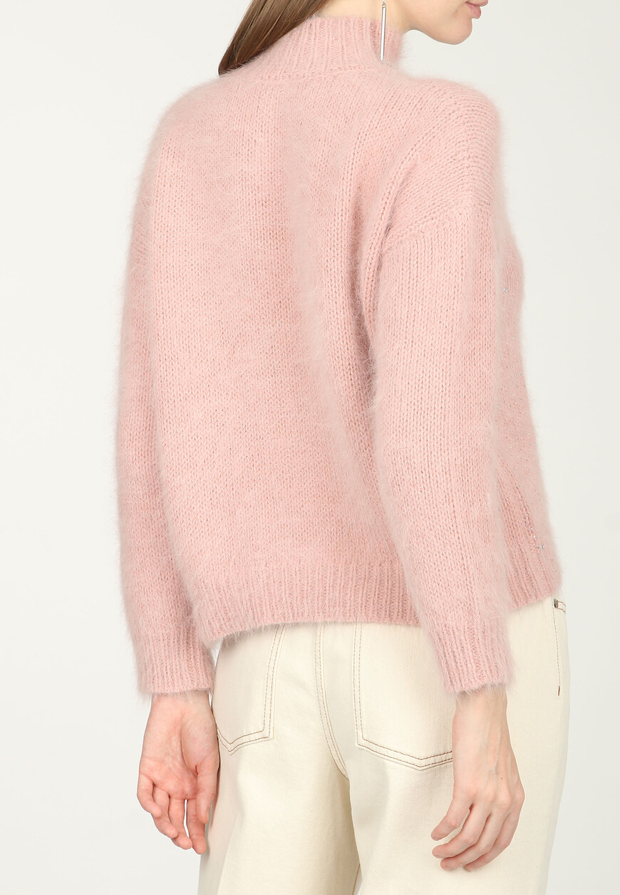 свитер  из италии вид сбоку