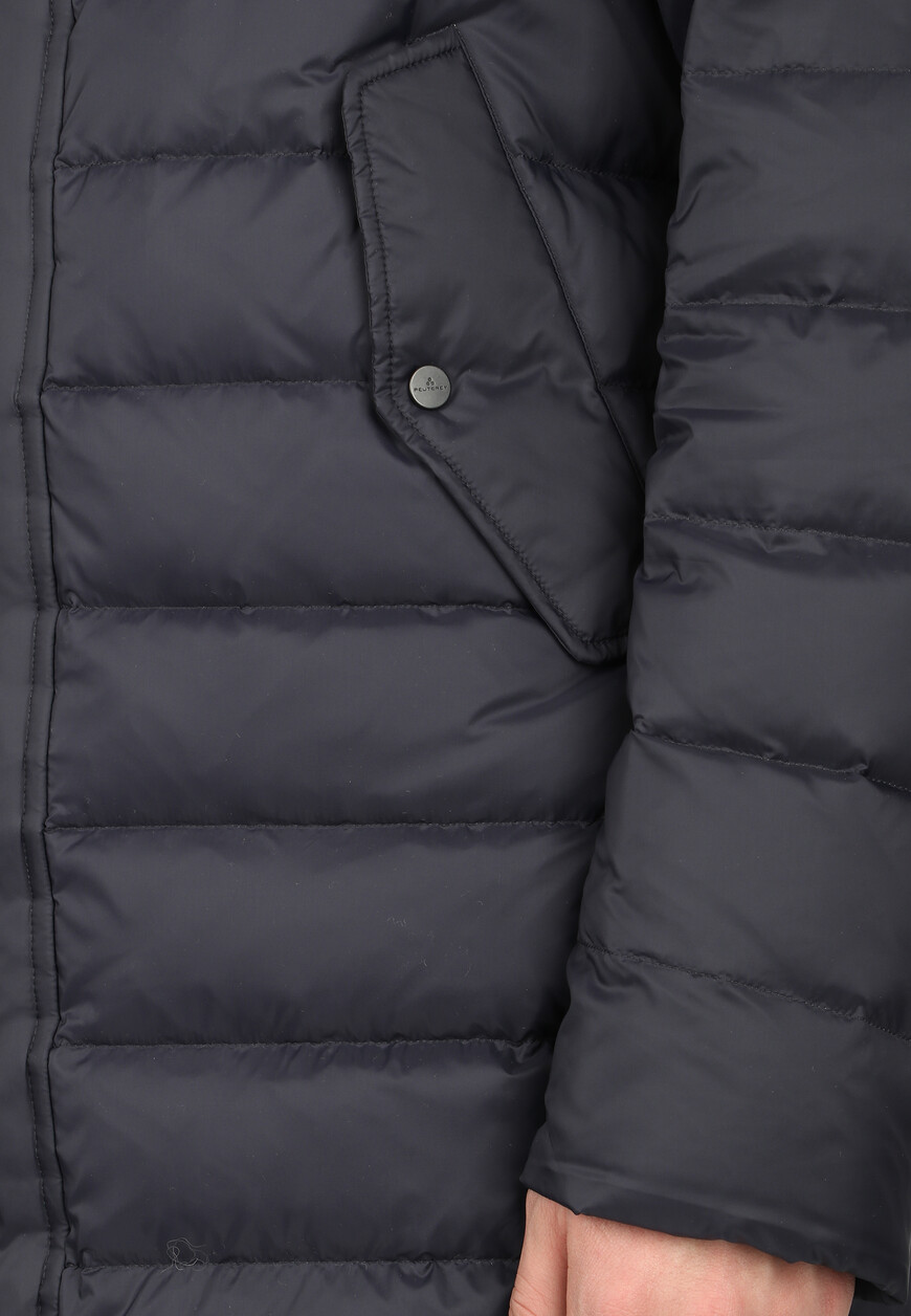 пуховик  из проверенных материалов спереди