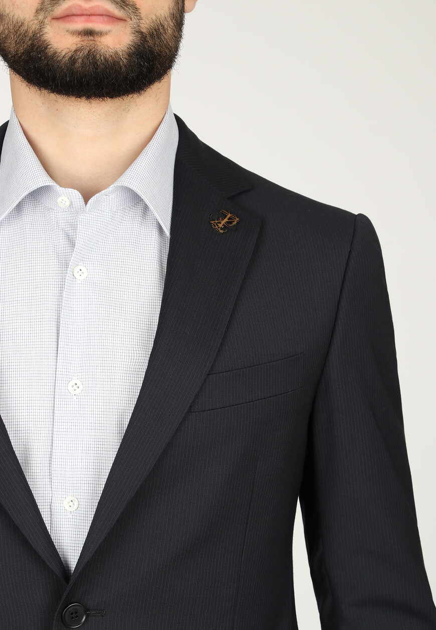 Продукция для мужчин по распродаже