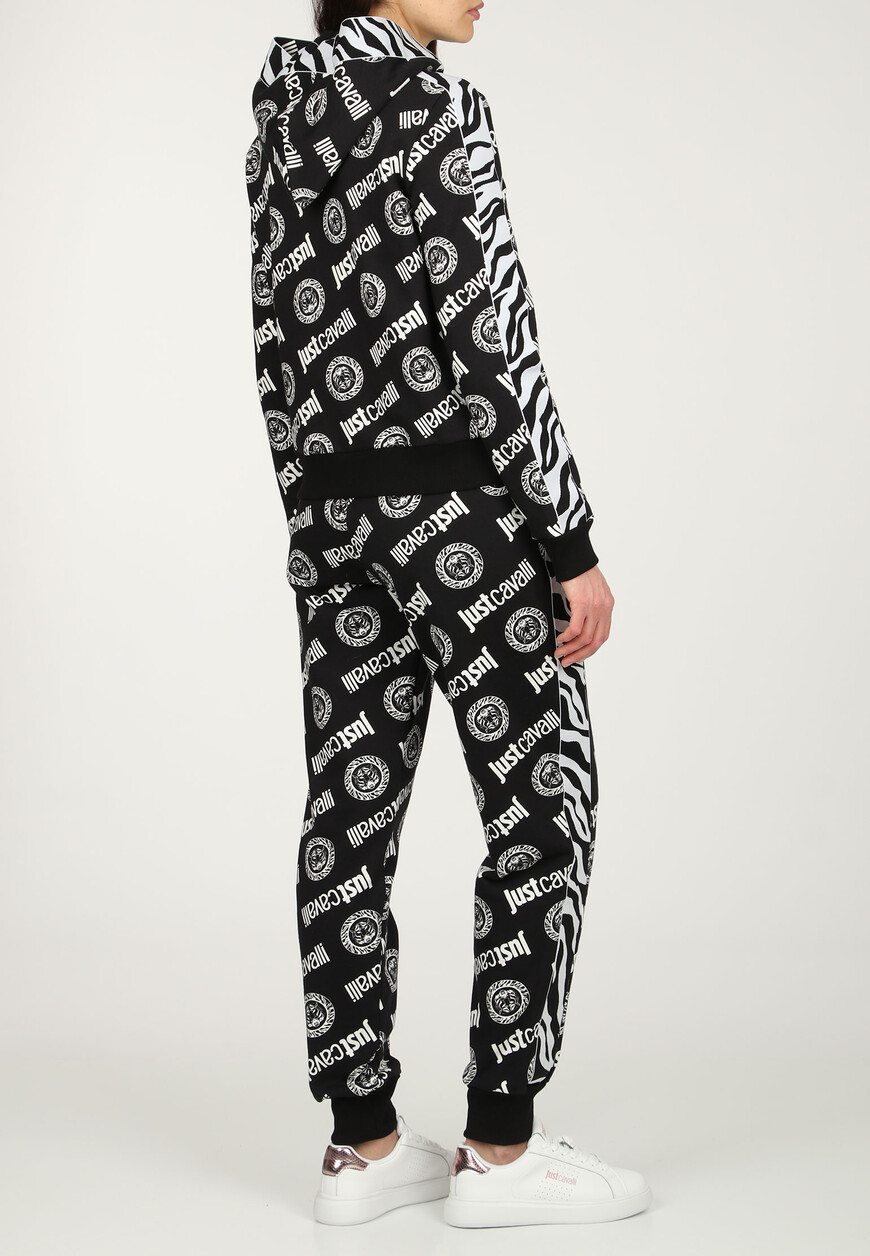 костюм  75PAI319 75PAA356 по распродаже