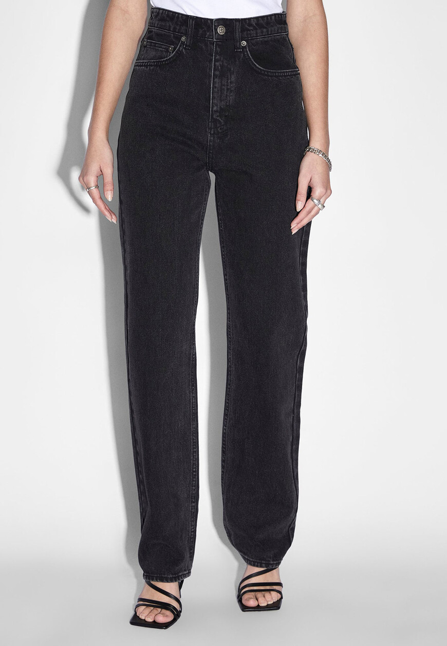 джинсы ksubi от известного бренда по акции