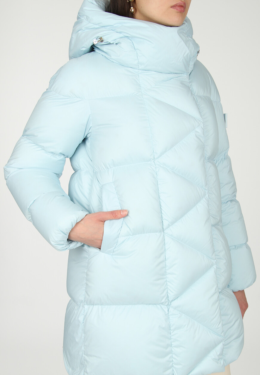 пуховик  8AW446 со скидкой