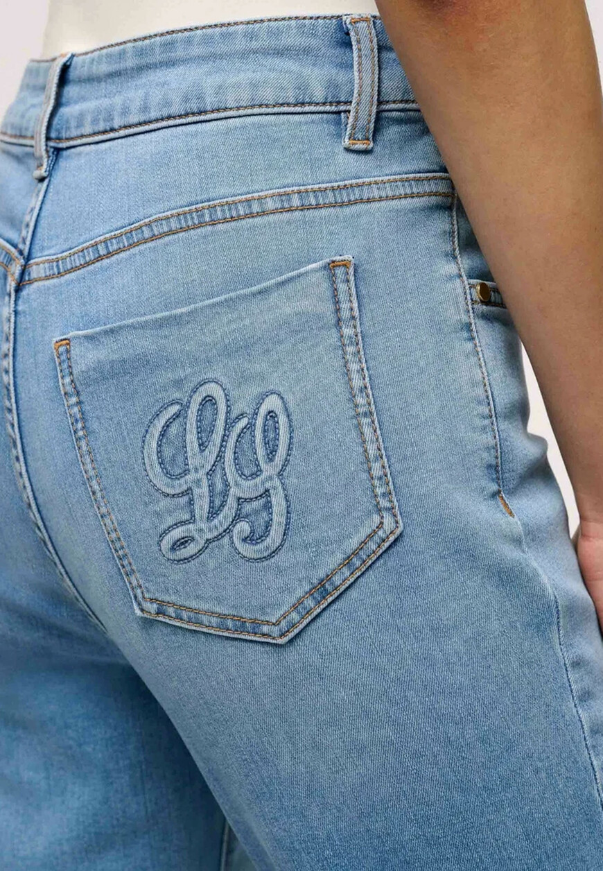 джинсы  Ottuso        A купить с доставкой