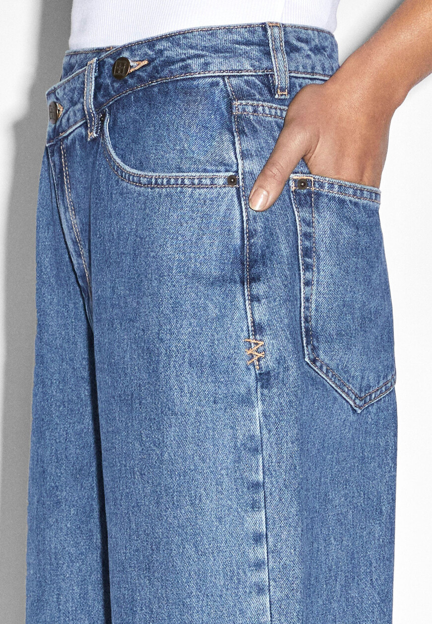 джинсы  WPS24DJ001 по распродаже