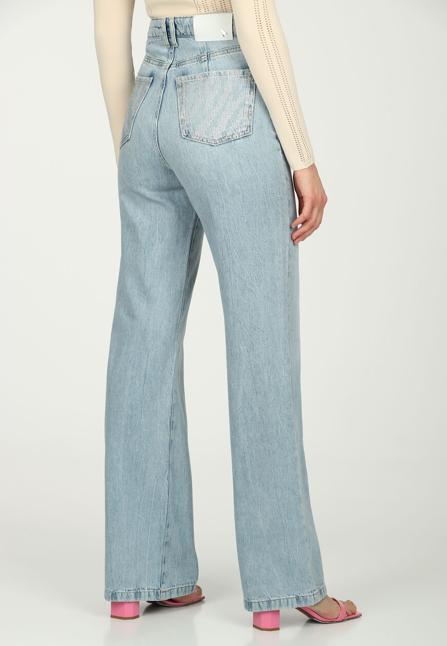 джинсы  8P0487D070 со скидкой