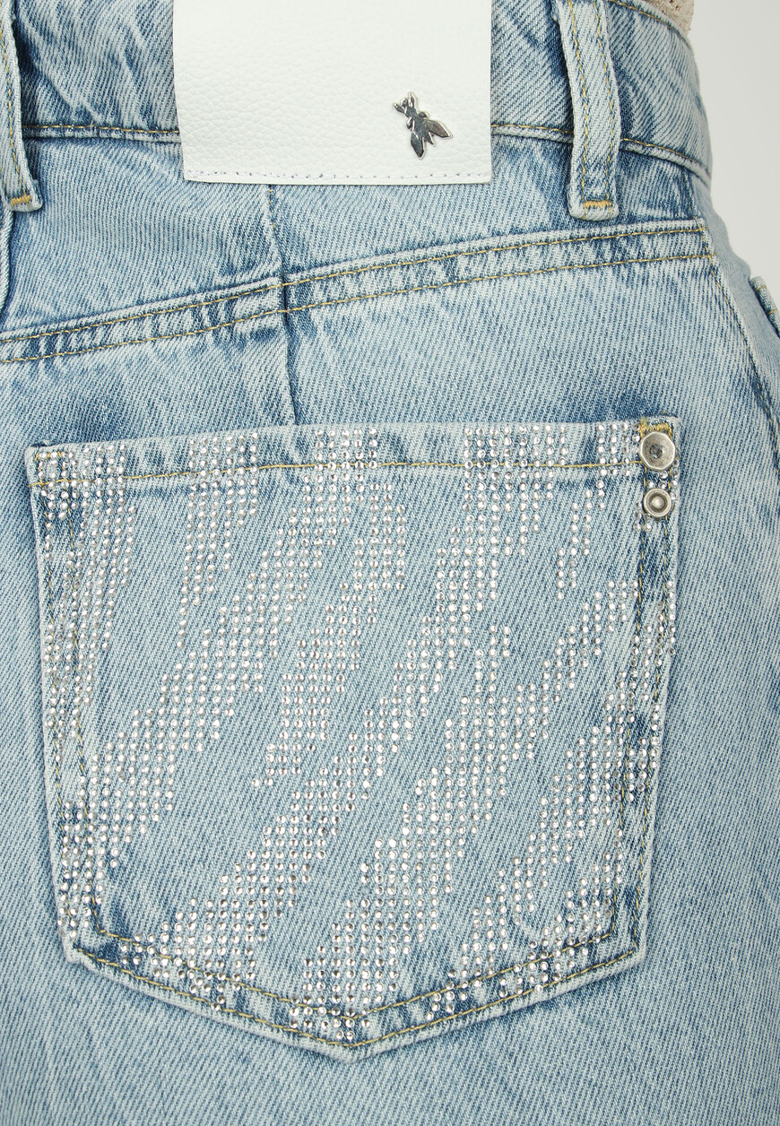 джинсы  8P0487D070 по распродаже