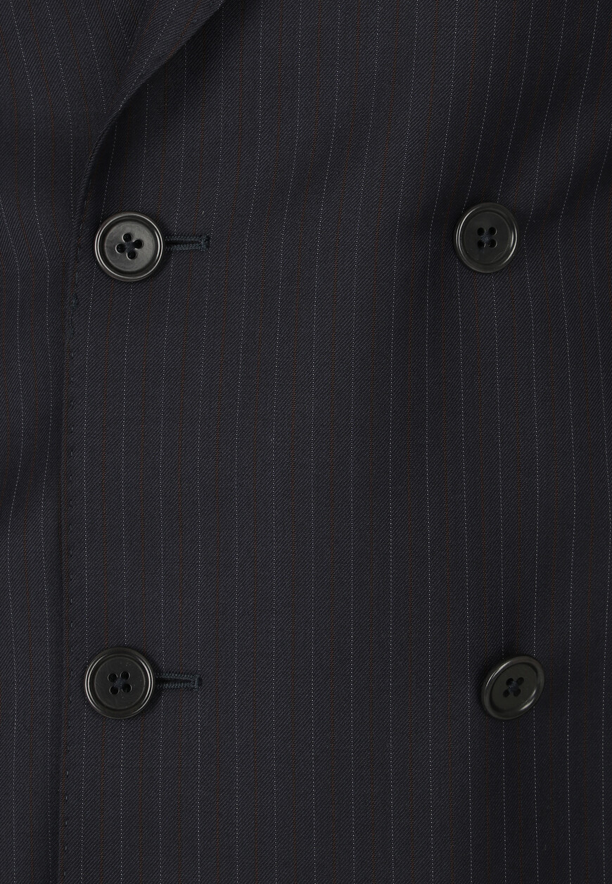 костюм  T011A334IGRVR780 на официальном сайте