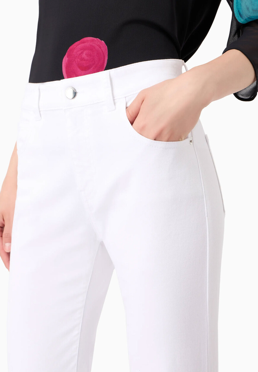 джинсы  8N2J472NV3Z со скидкой