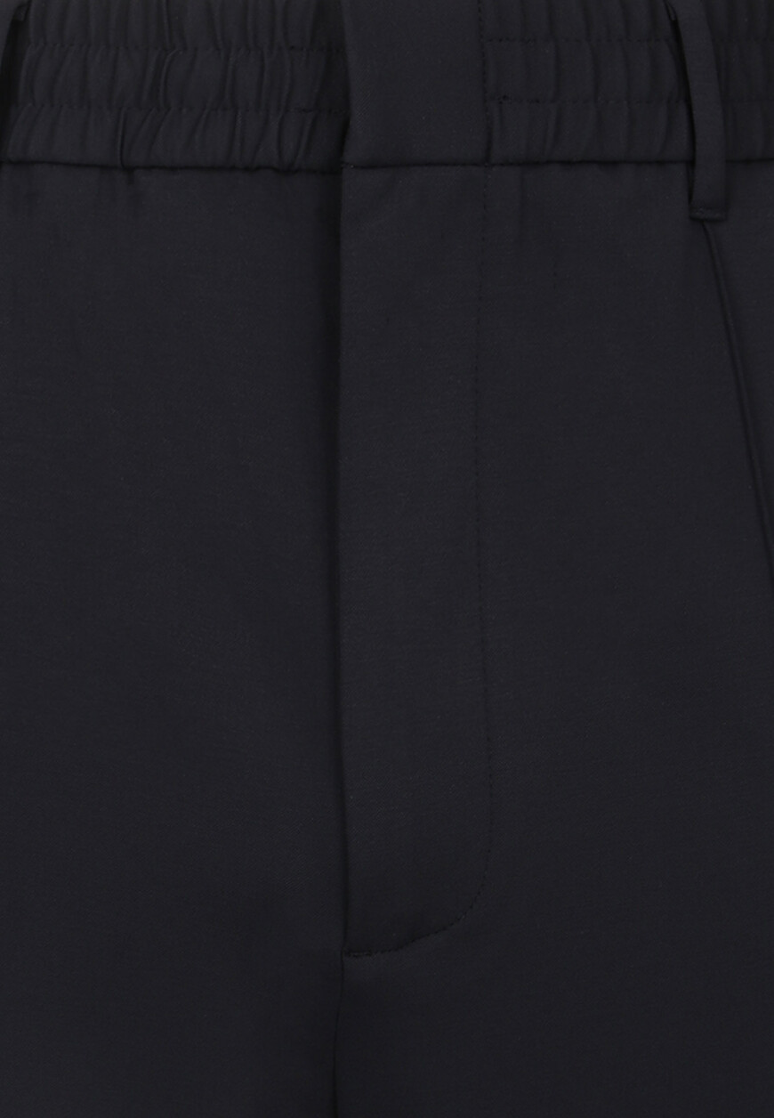 брюки  EM000045AF10059 по низкой цене