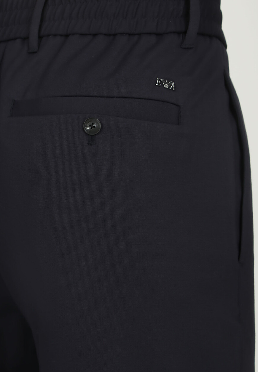 брюки  EM000045AF10059 по распродаже