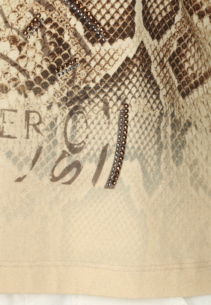 футболка  D441L306CTSTEFI со скидкой