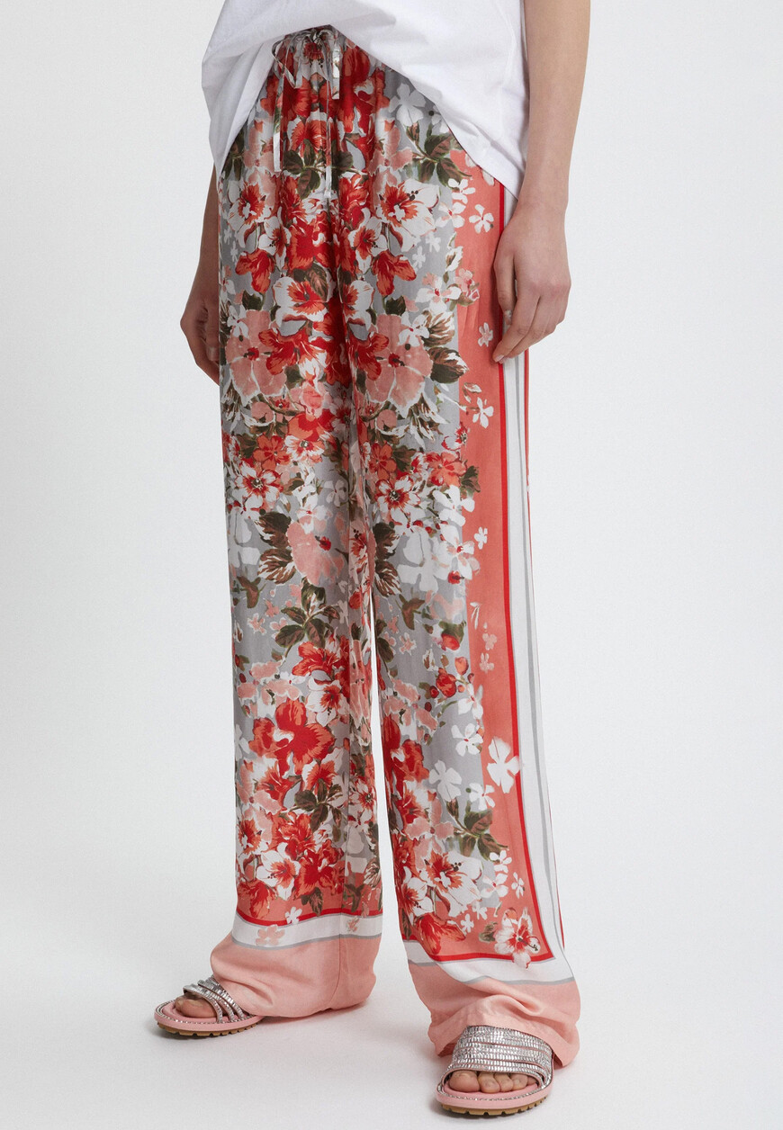 костюм  D44EK017EB3 D44EP023EB3 со скидкой