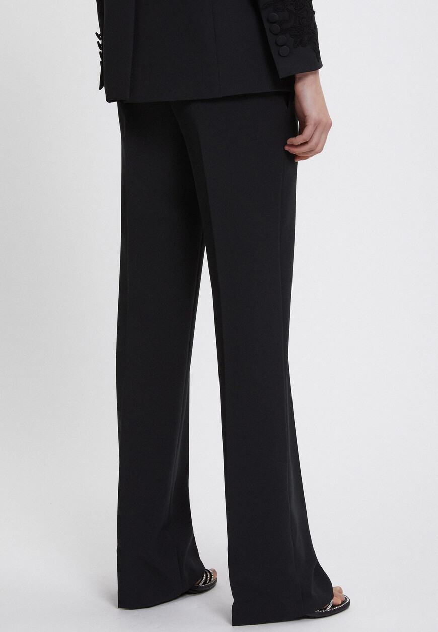 брюки  D44EP012E24 купить с доставкой