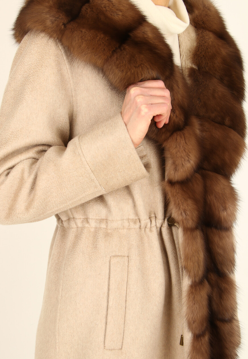 пальто  LUR sob по низкой цене