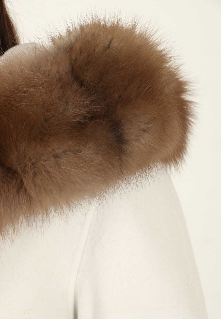 пальто  LUR mod 108368 со скидкой