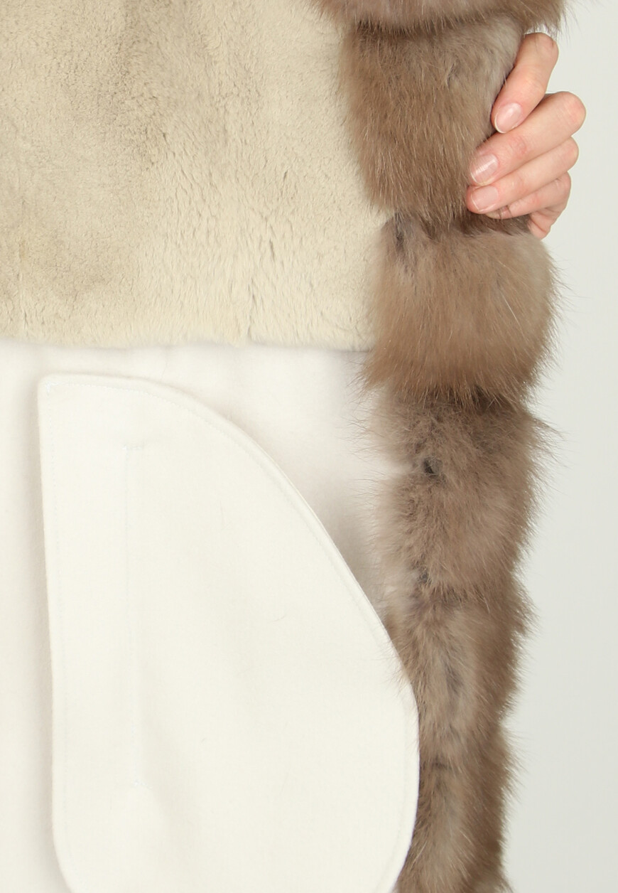 пальто  LUR mod 108365 со скидкой