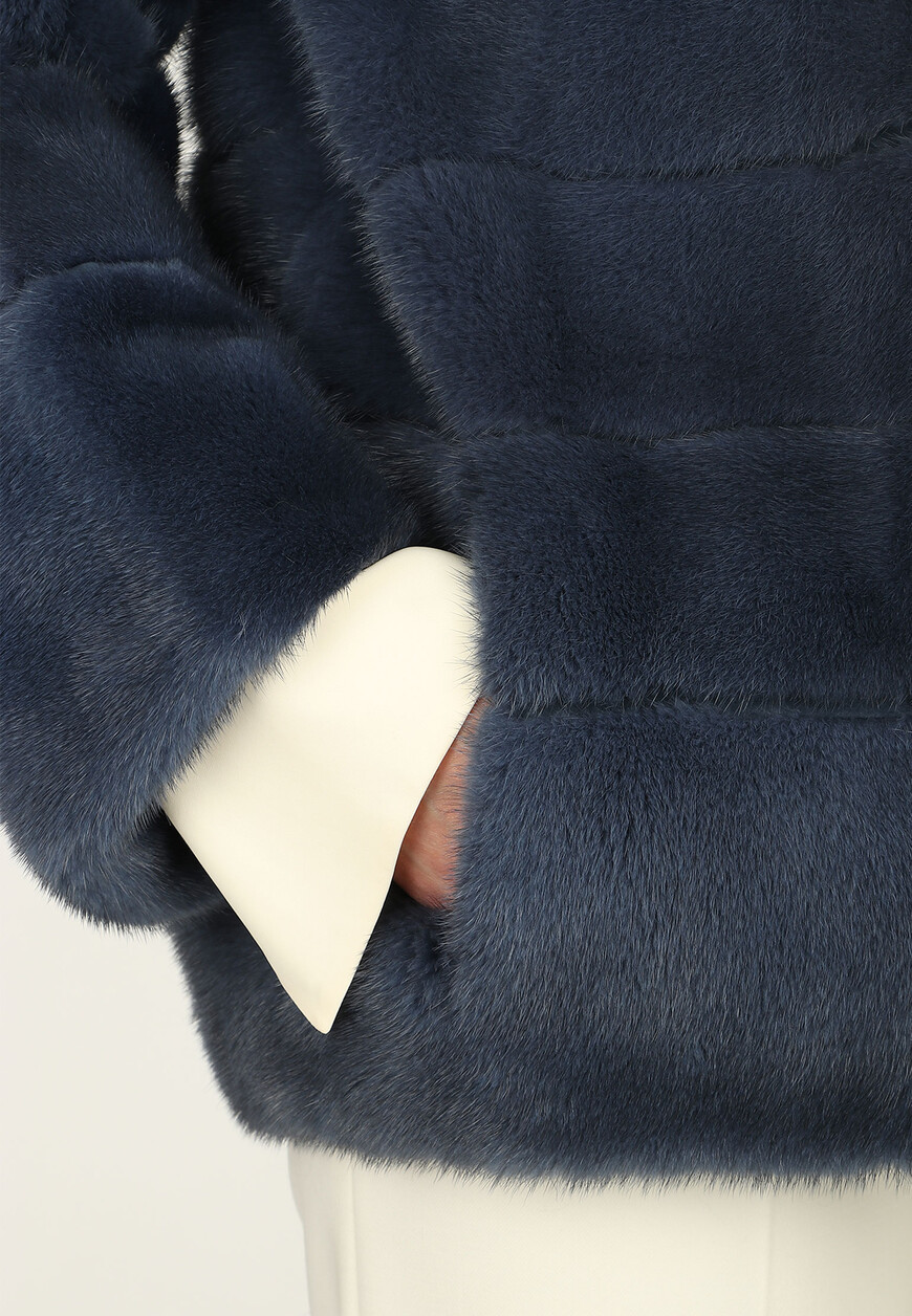 шуба  LIRIA mod PALACE BLUE 44 оригинал