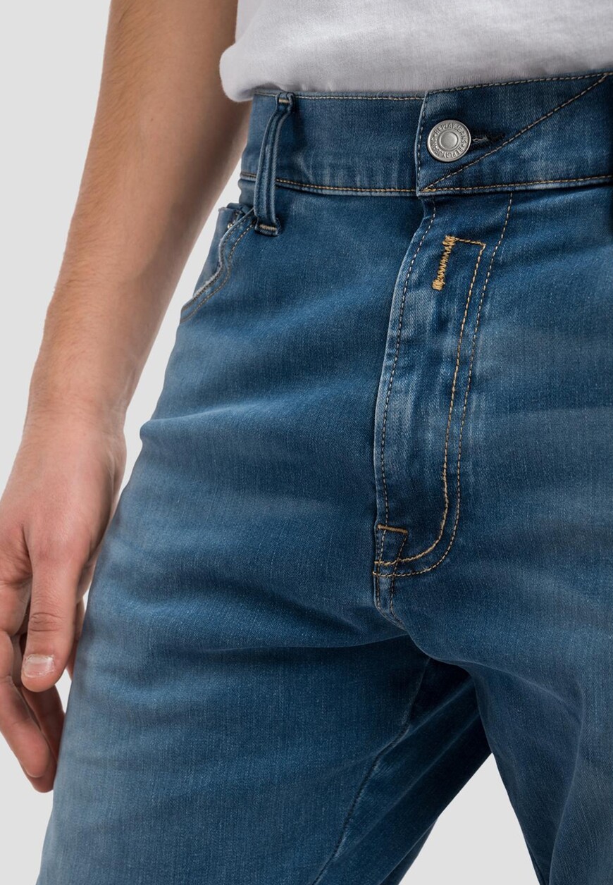 джинсы  M1021 000 661XI34 по распродаже