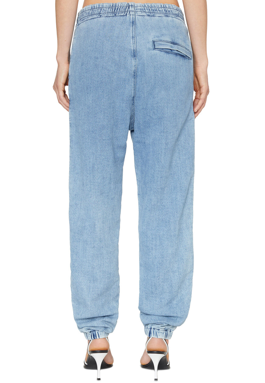 джинсы  A05272 09D01 купить с доставкой