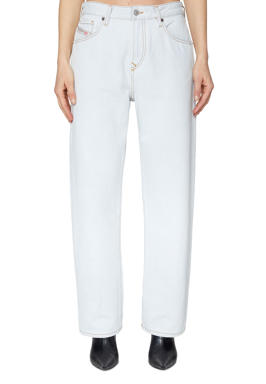 джинсы  A03621 0079Z по низкой цене