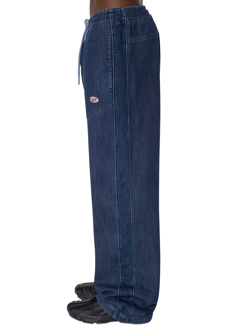 джинсы  A03924 09C30 со скидкой