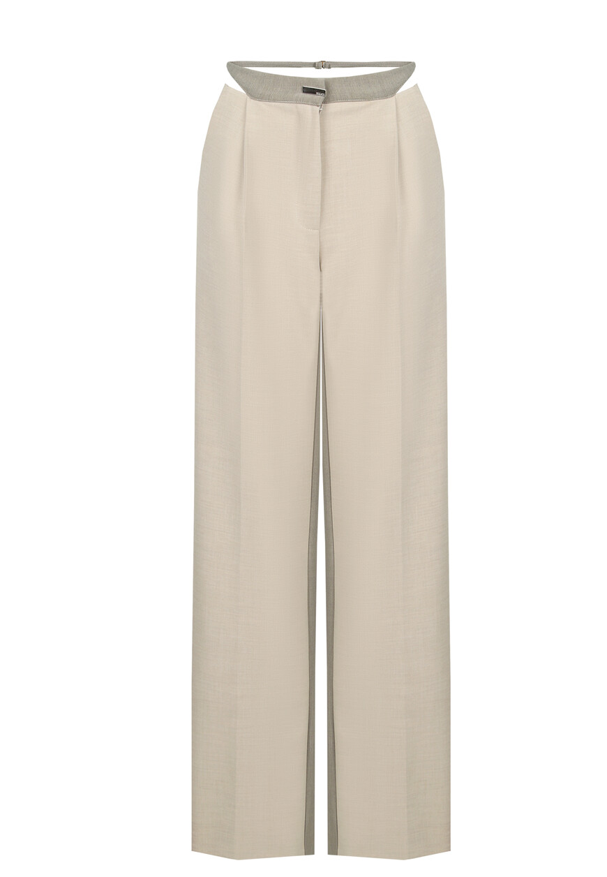 костюм  8C0589A215 8P0485A215 по акции