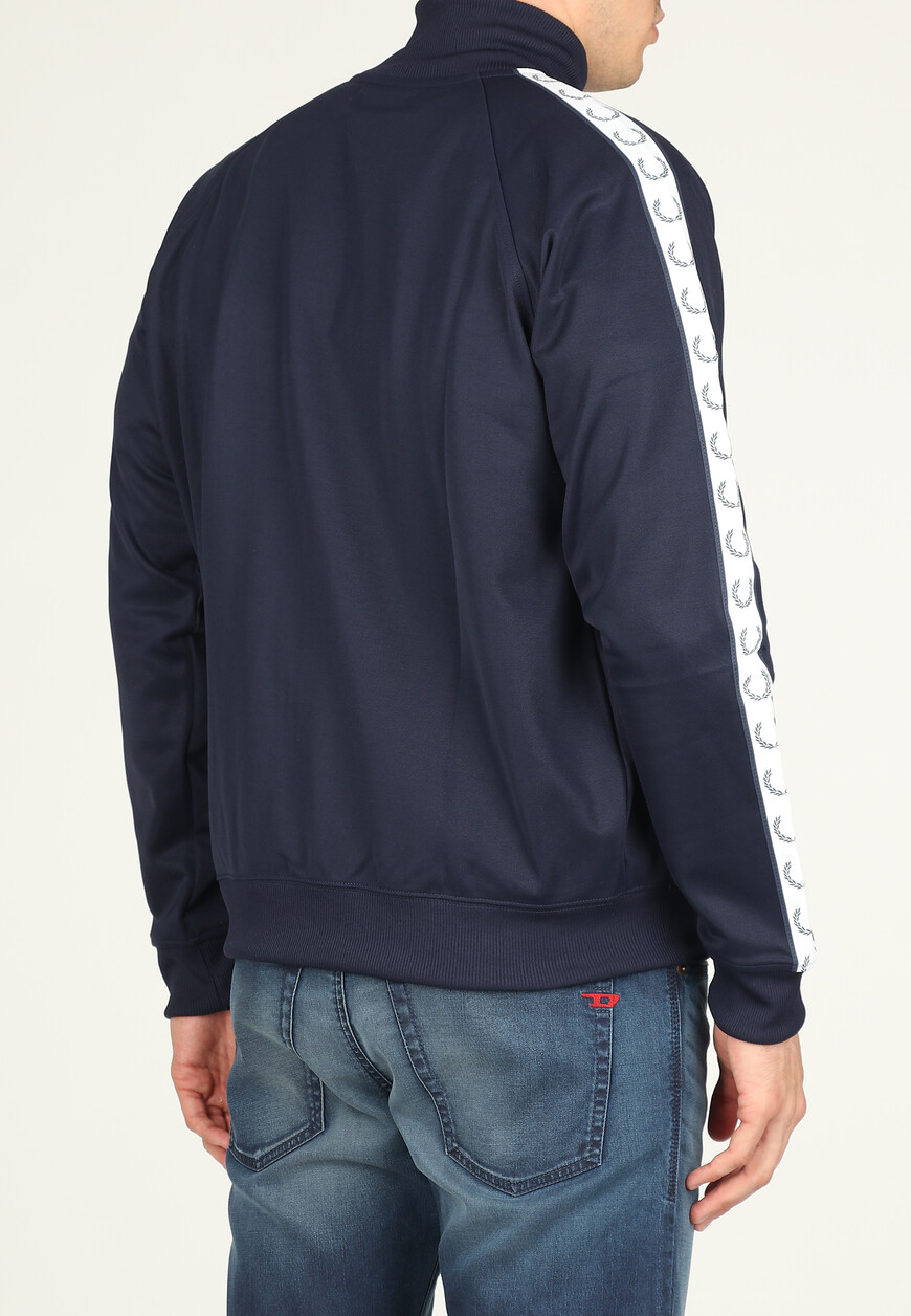 олимпийка  J4620 по низкой цене