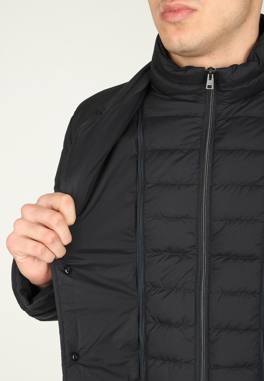 пуховик  из проверенных материалов спереди