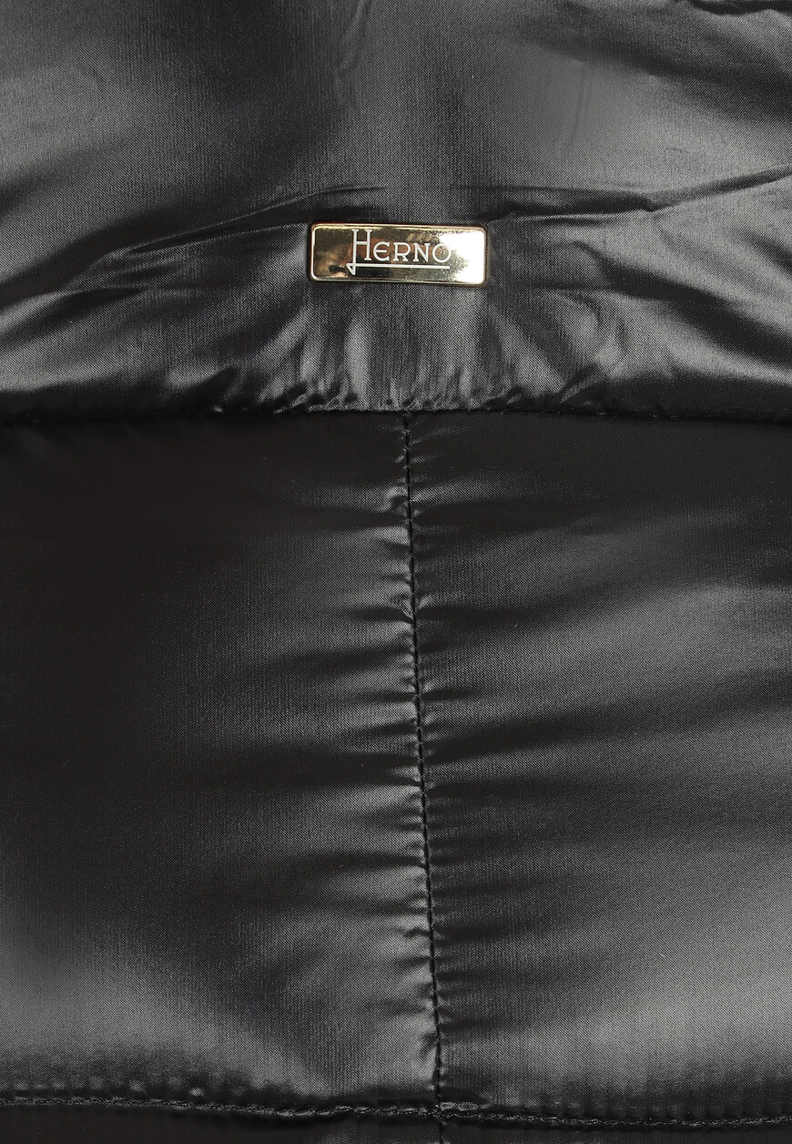 пуховик  PI1283DIC12017 со скидкой