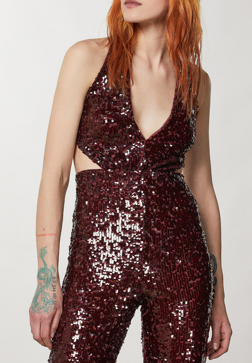 комбинезон  8T0024A299 на официальном сайте