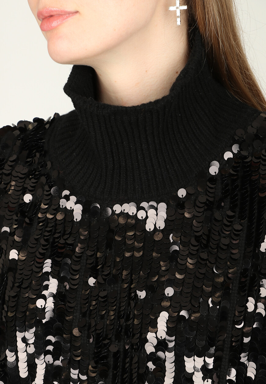 свитер  D43EM019REA7 со скидкой