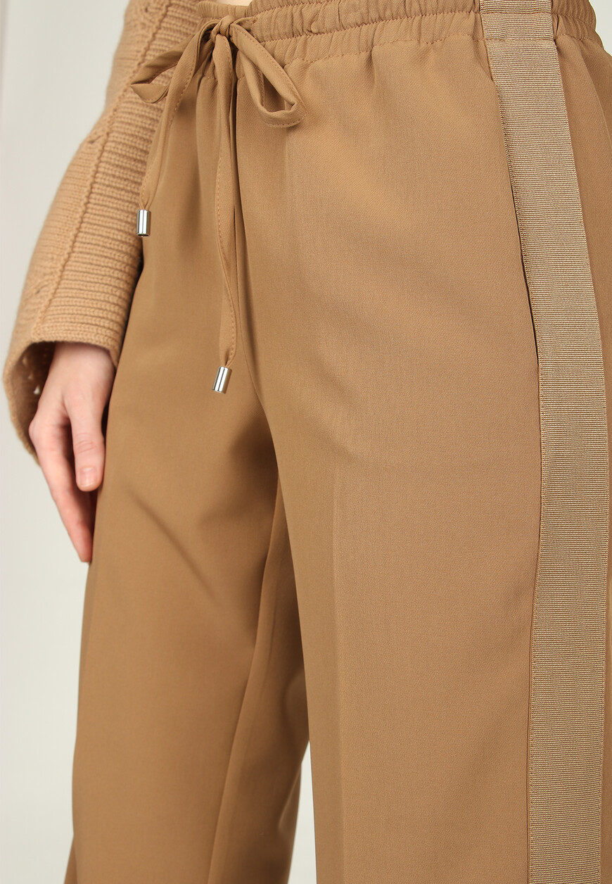 брюки  D43EP029E28 по низкой цене