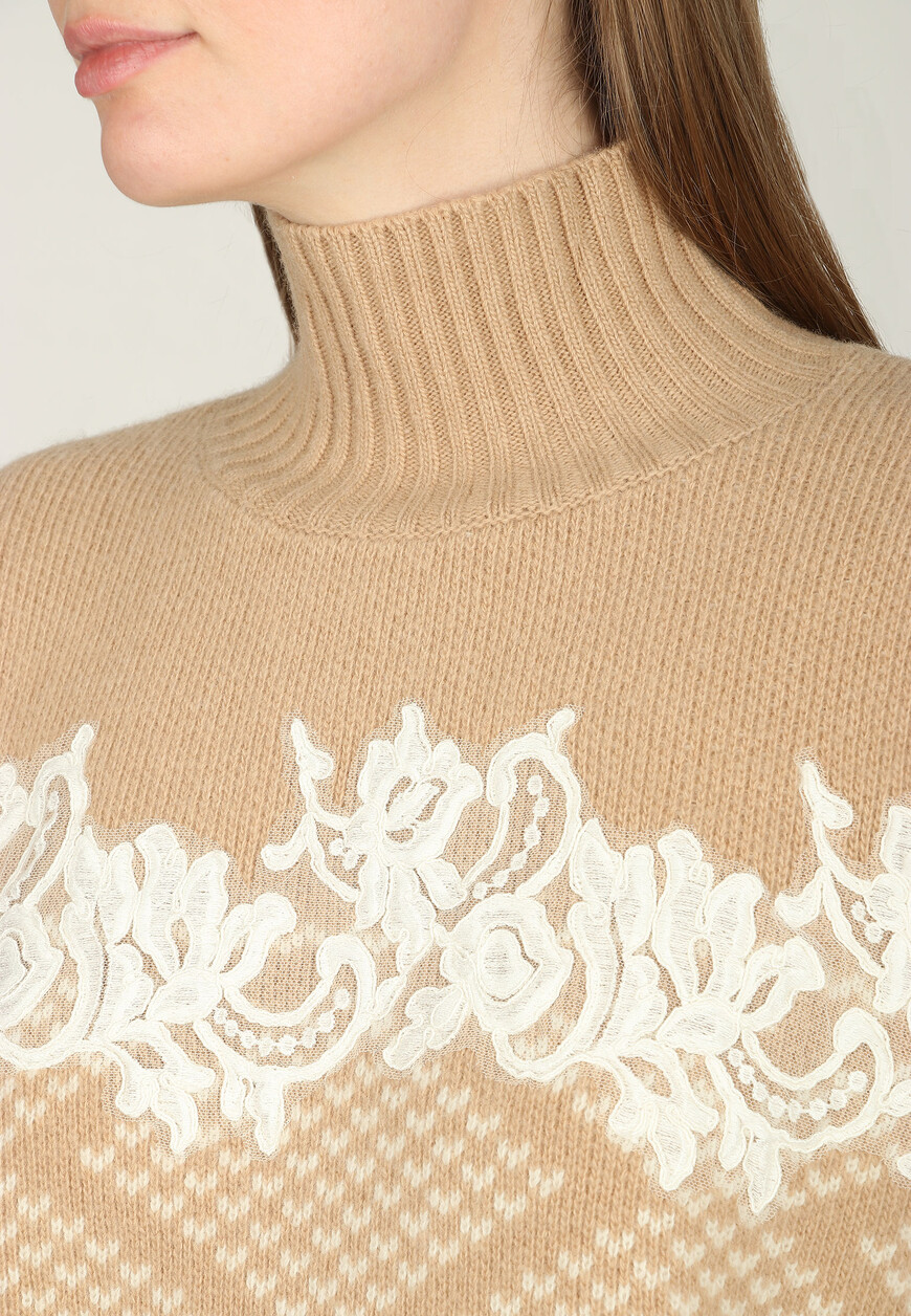 свитер  D43EM031E80 со скидкой