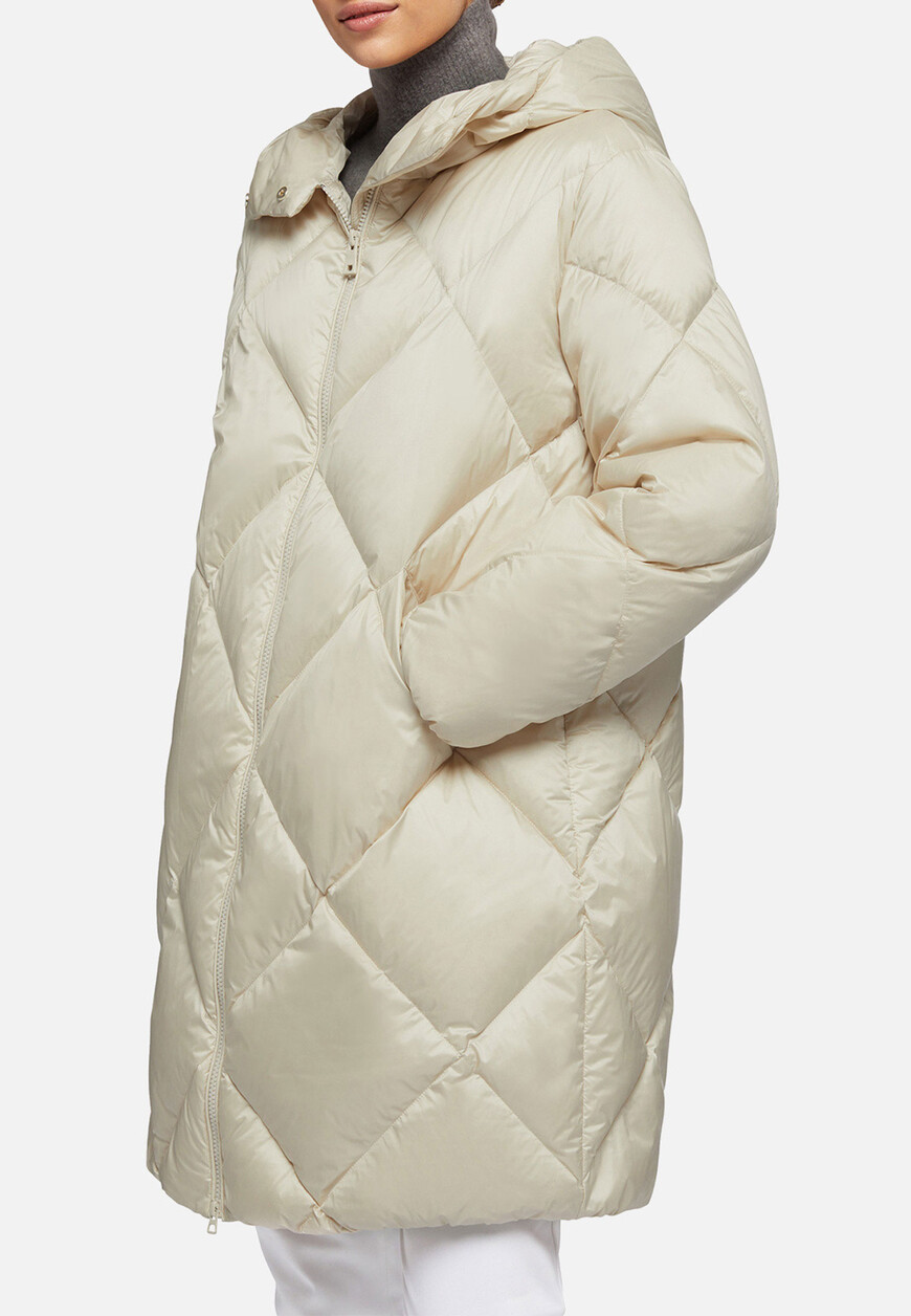 пуховик  W3626JT2562 по акции