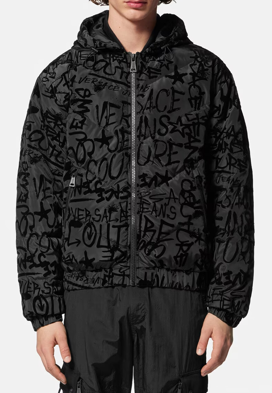 пуховик  из италии вид сбоку