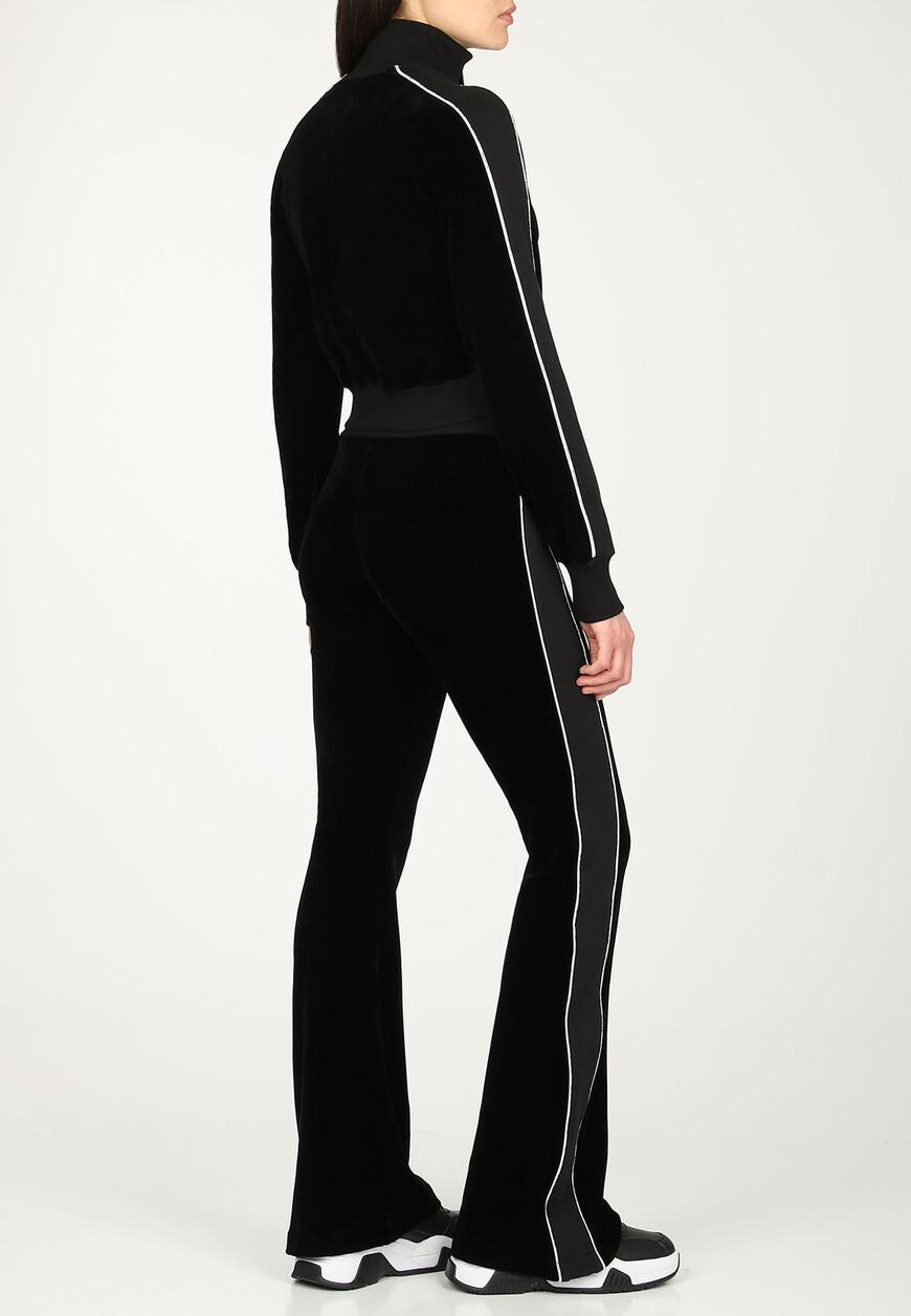 костюм  75HAA321 75HAI300 по низкой цене