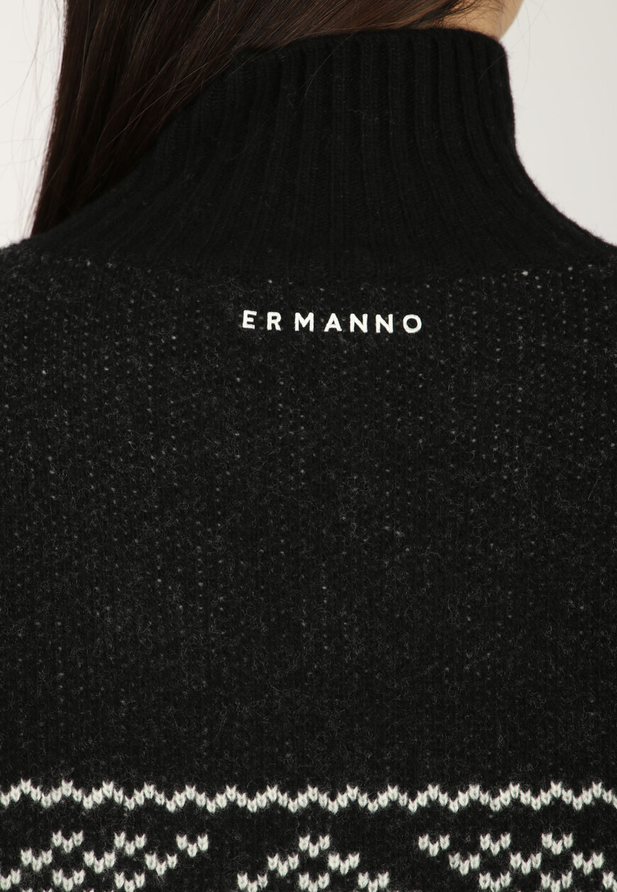 свитер  D43EM031E80 со скидкой