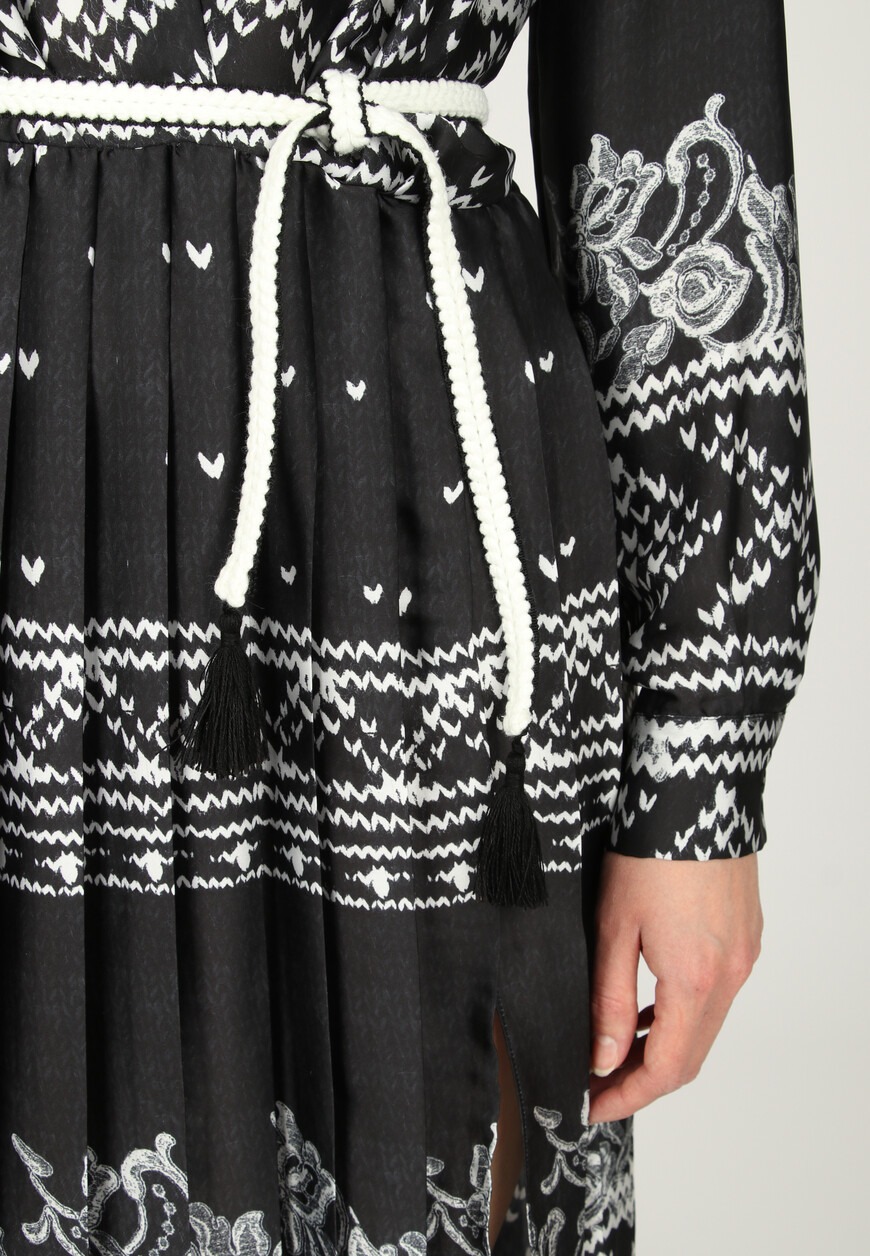 платье  D43EQ017EB0 на официальном сайте