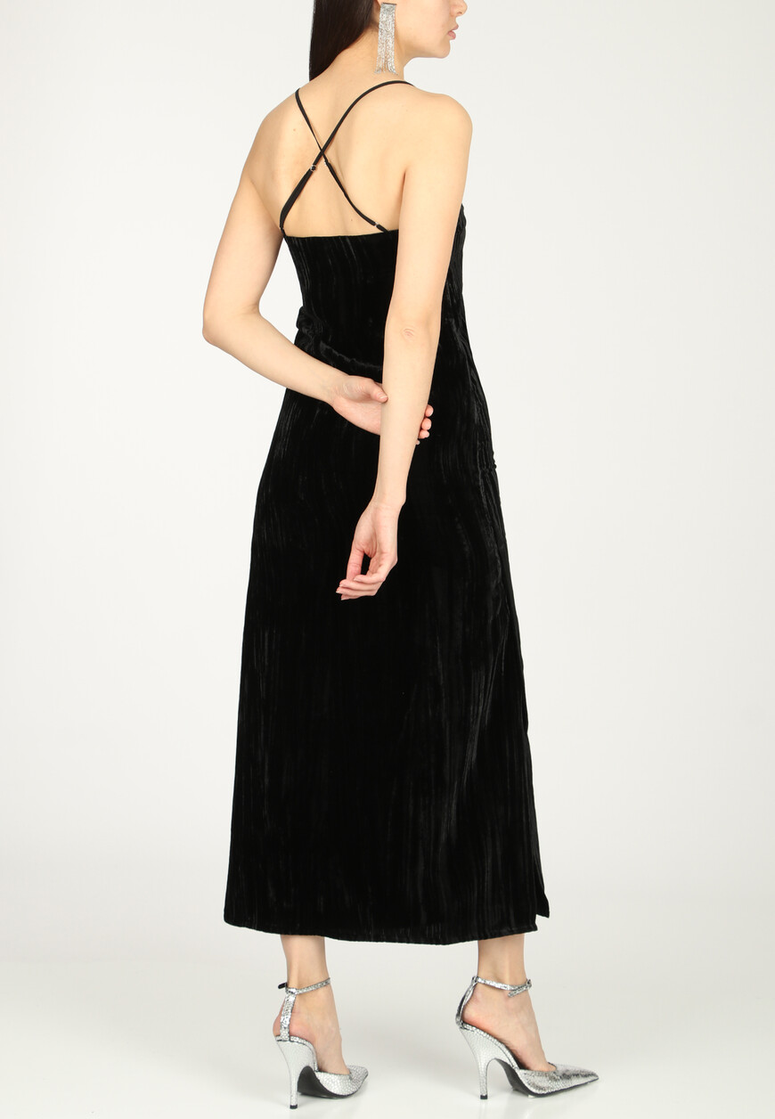 платье  D43EQ037EW5 со скидкой