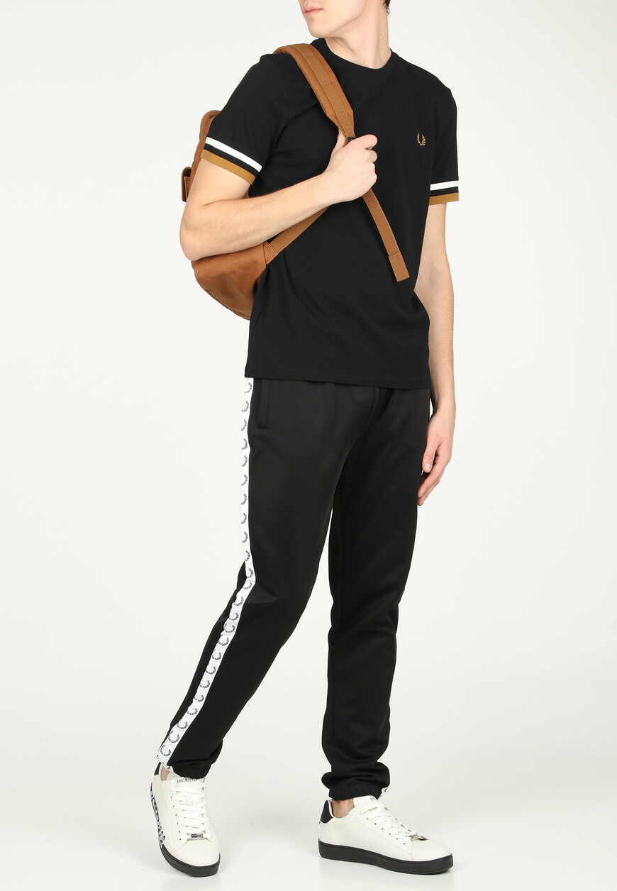 футболка  M5609 по акции