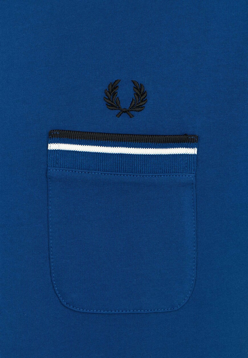 футболка  M4650 по низкой цене