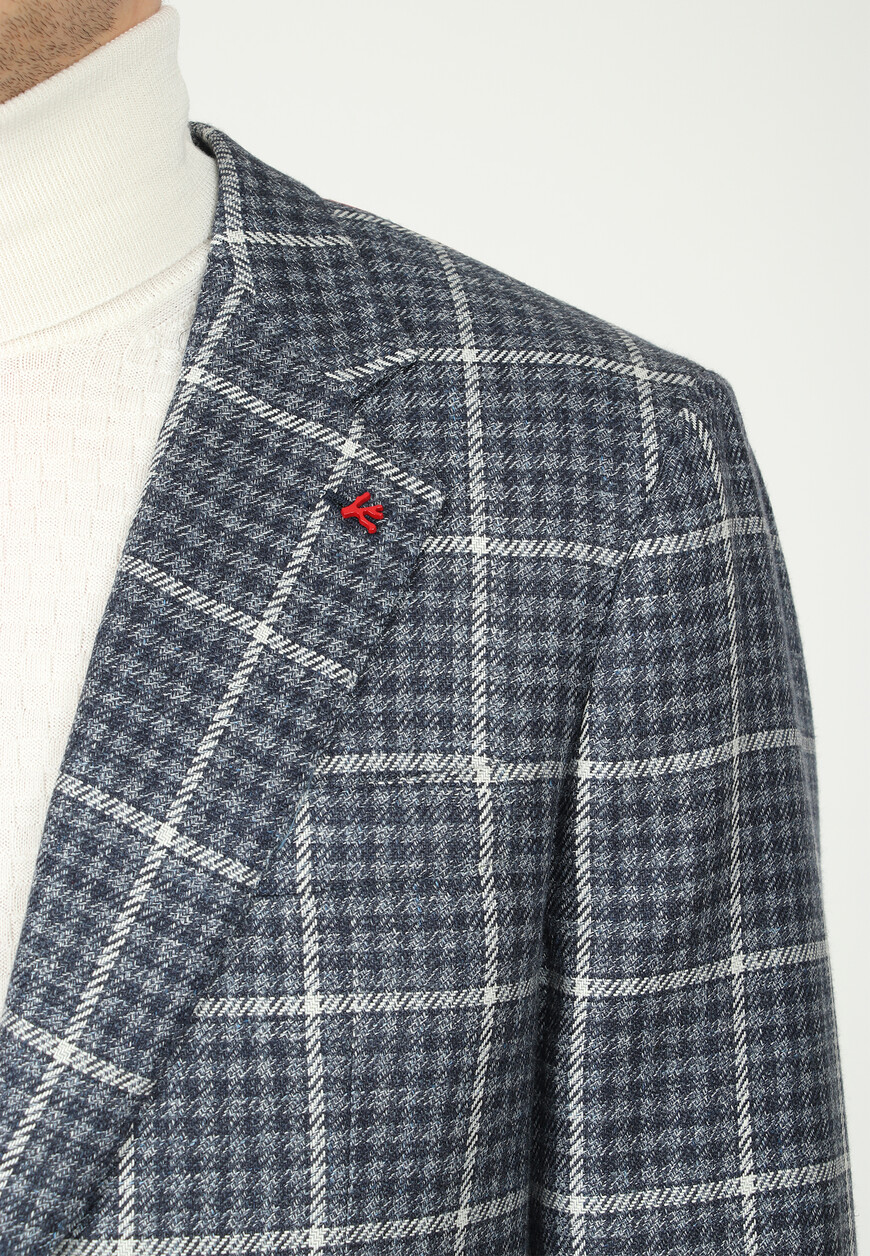 пиджак  повседневного стиля с лицевой стороны