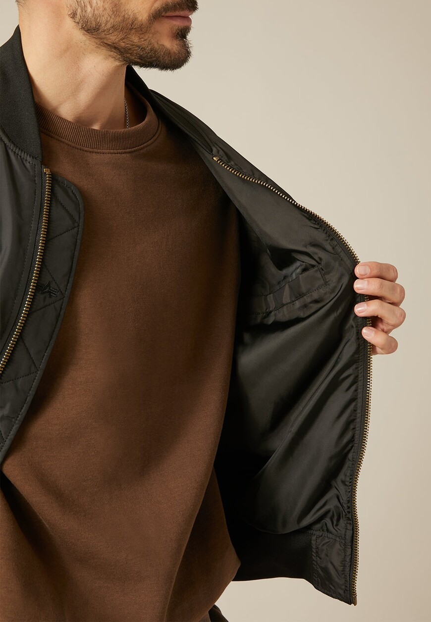 Продукция для мужчин фото